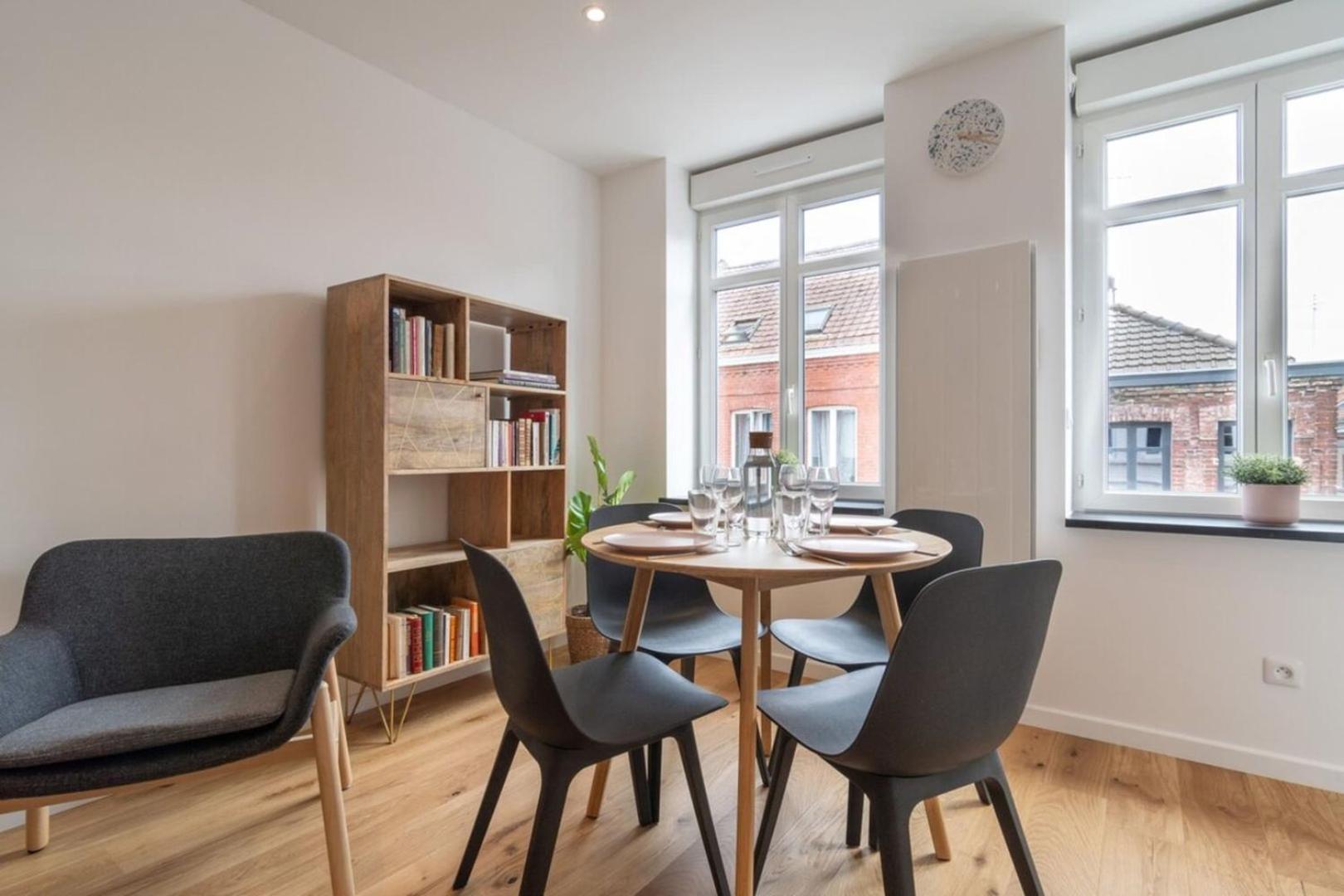Lille Center Equipped And Bright Apartment Exterior foto